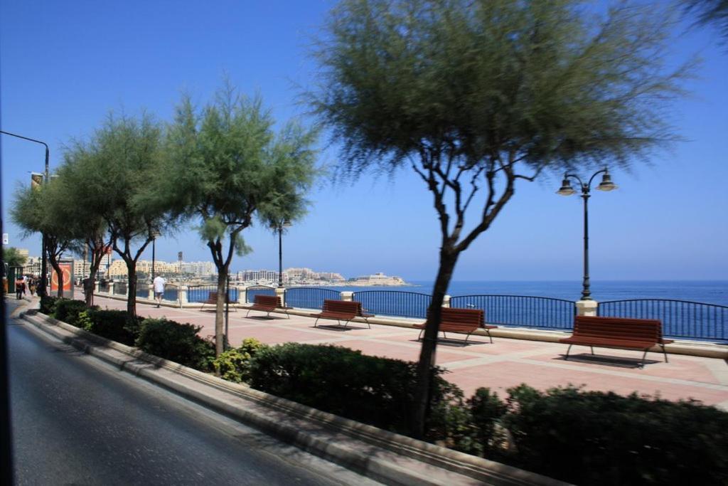 Super Luxury Apartment In Tigne Point, Amazing Sea Views Сліма Екстер'єр фото
